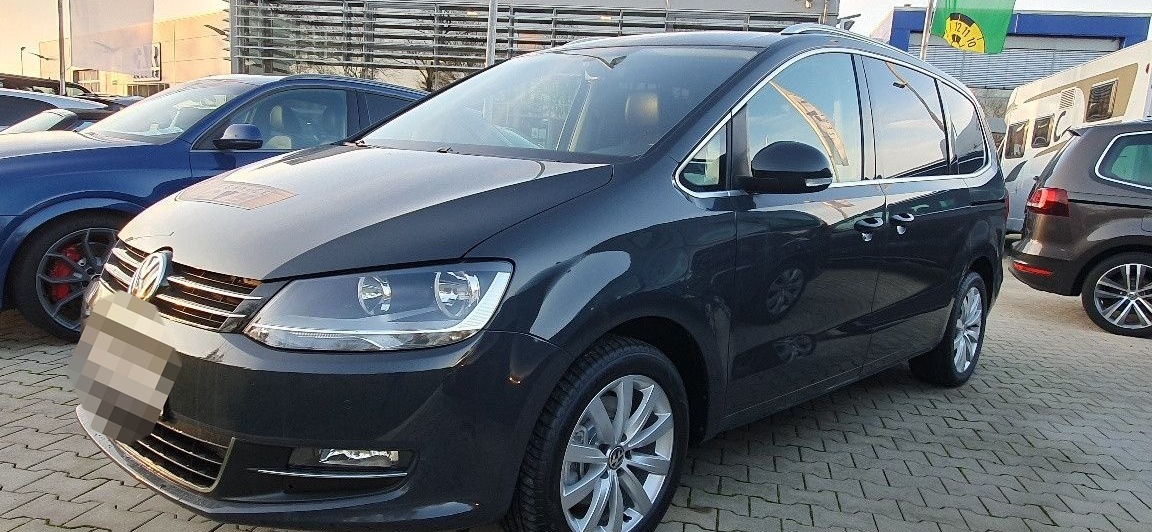 Volkswagen Sharan Highline Family Van Alu Grau AC Facelift foto 7