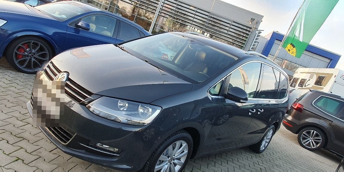Volkswagen Sharan Highline Family Van Alu Grau AC Facelift foto 8