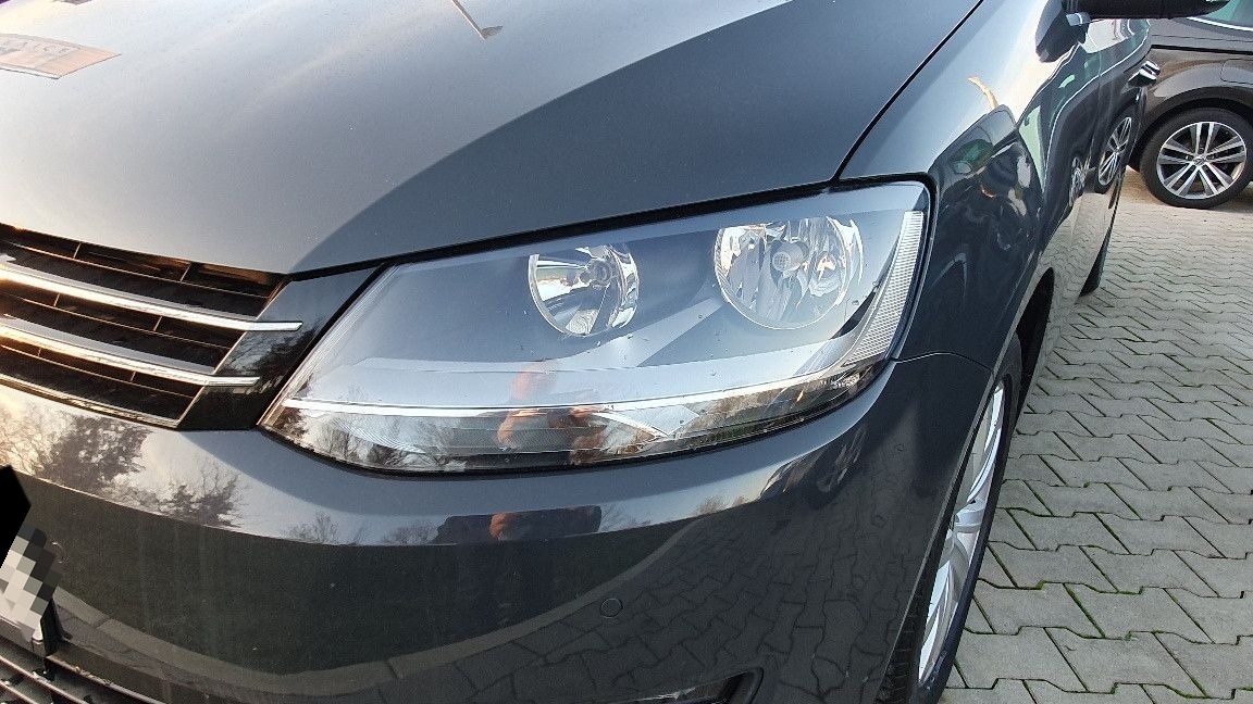 Volkswagen Sharan Highline Family Van Alu Grau AC Facelift foto 9