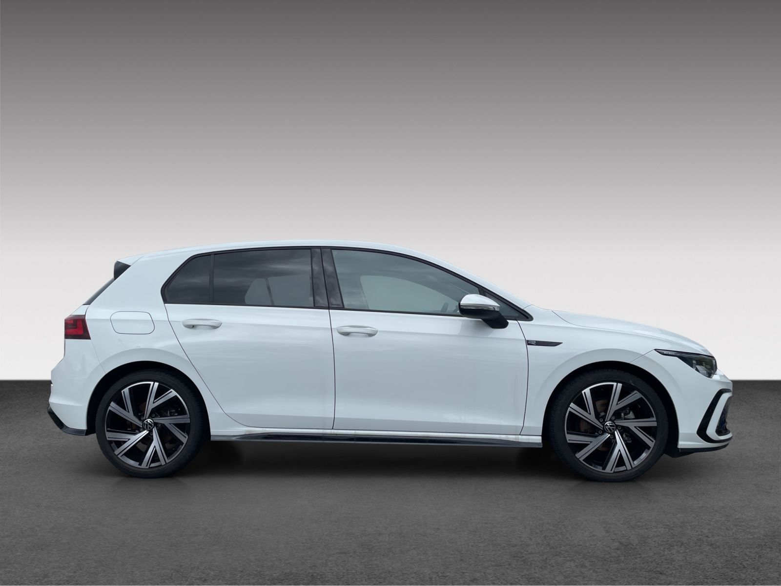 Volkswagen Golf VIII 1.5 l eTSI 7-Gang DSG R-Line LED foto 4