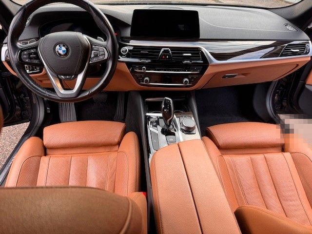 BMW 540 i xDrive Sport Line / Leder / Panorama / LED foto 2