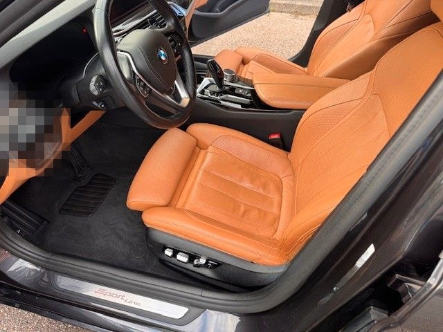 BMW 540 i xDrive Sport Line / Leder / Panorama / LED foto 16