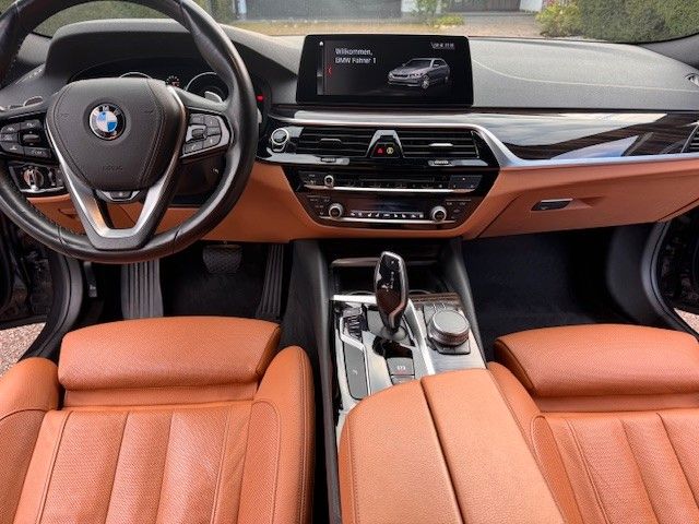 BMW 540 i xDrive Sport Line / Leder / Panorama / LED foto 20