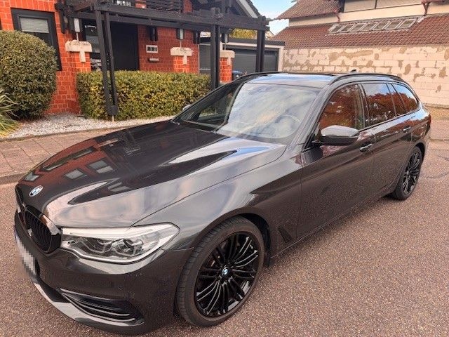 BMW 540 i xDrive Sport Line / Leder / Panorama / LED foto 3
