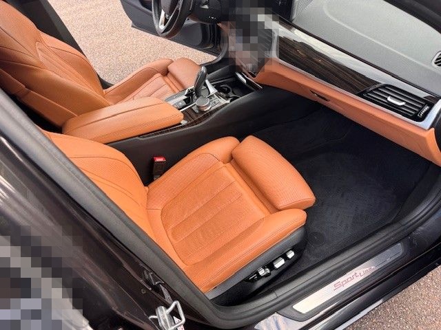 BMW 540 i xDrive Sport Line / Leder / Panorama / LED foto 23