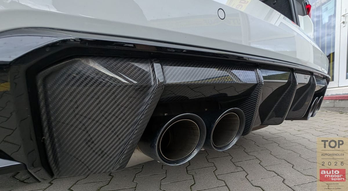 BMW M4 CoupeCompetition RWD Laser HUD Carbon DE-KFZ foto 17