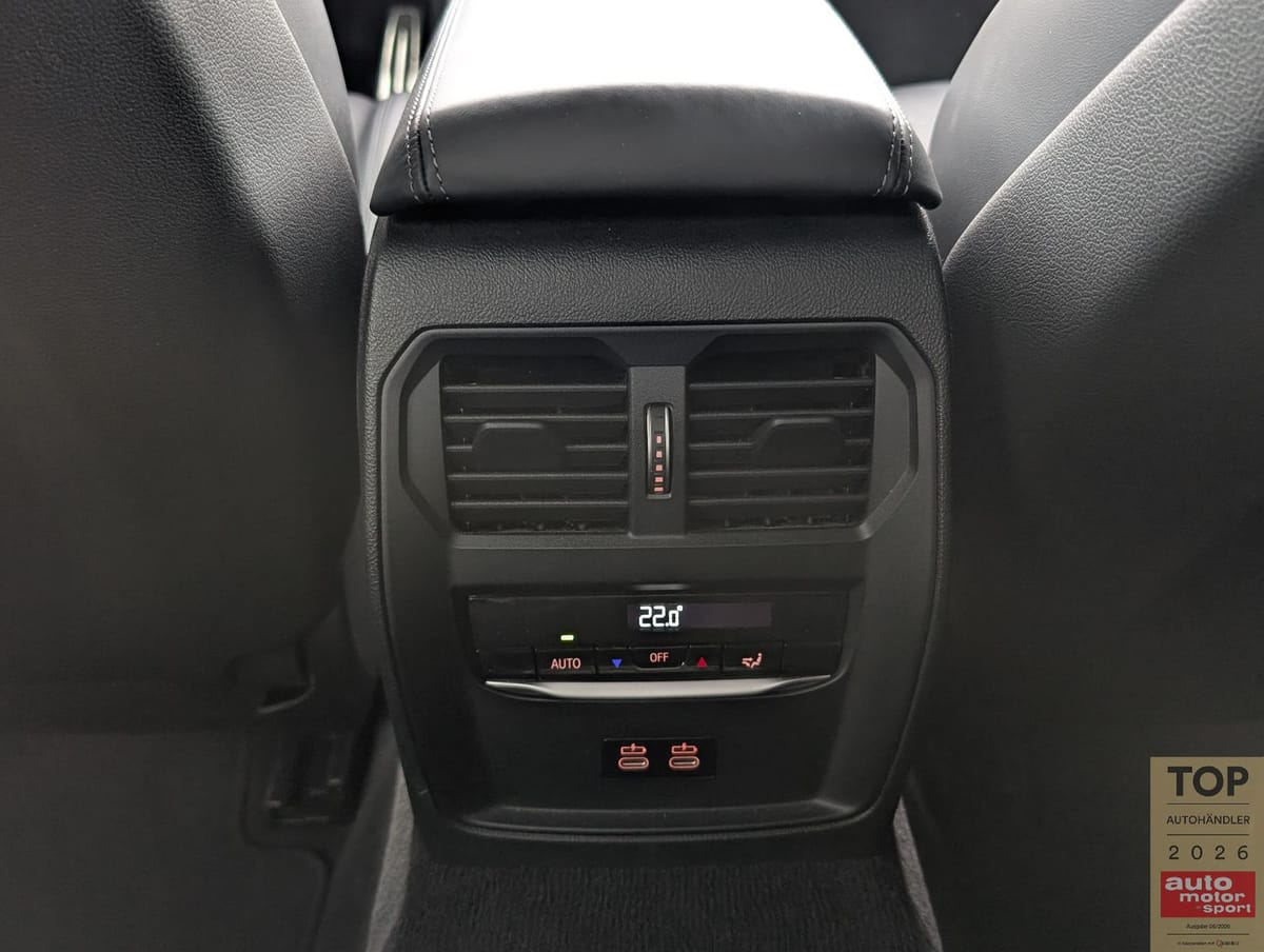 BMW M4 CoupeCompetition RWD Laser HUD Carbon DE-KFZ foto 23