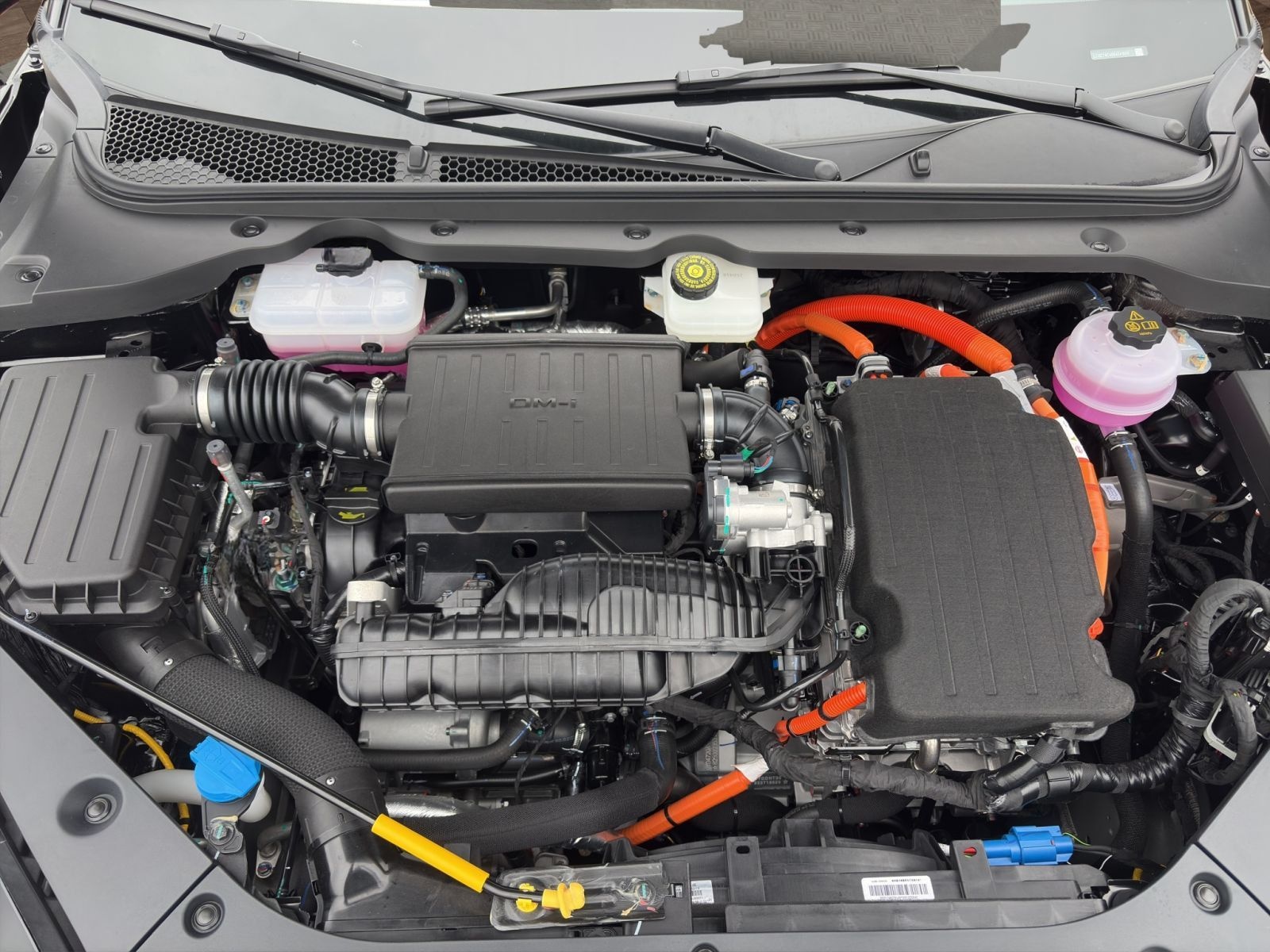 BYD Seal 06 DM-i Touring Comfort Lite 1350k m Hybrid foto 21