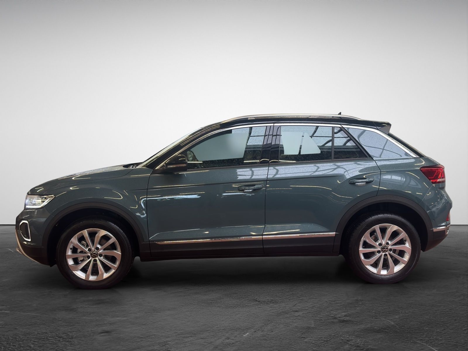 Volkswagen T-Roc 1.5 TSI DSG Style  LED Kamera PDC LM Tempo foto 4