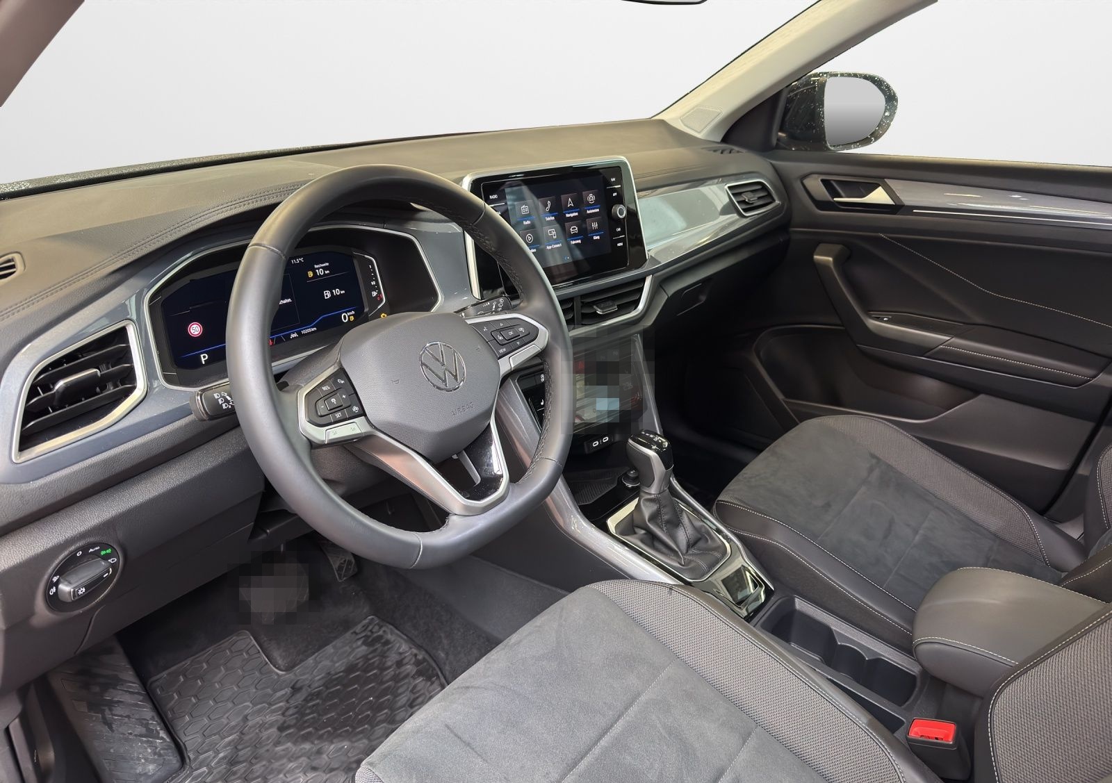 Volkswagen T-Roc 1.5 TSI DSG Style  LED Kamera PDC LM Tempo foto 8