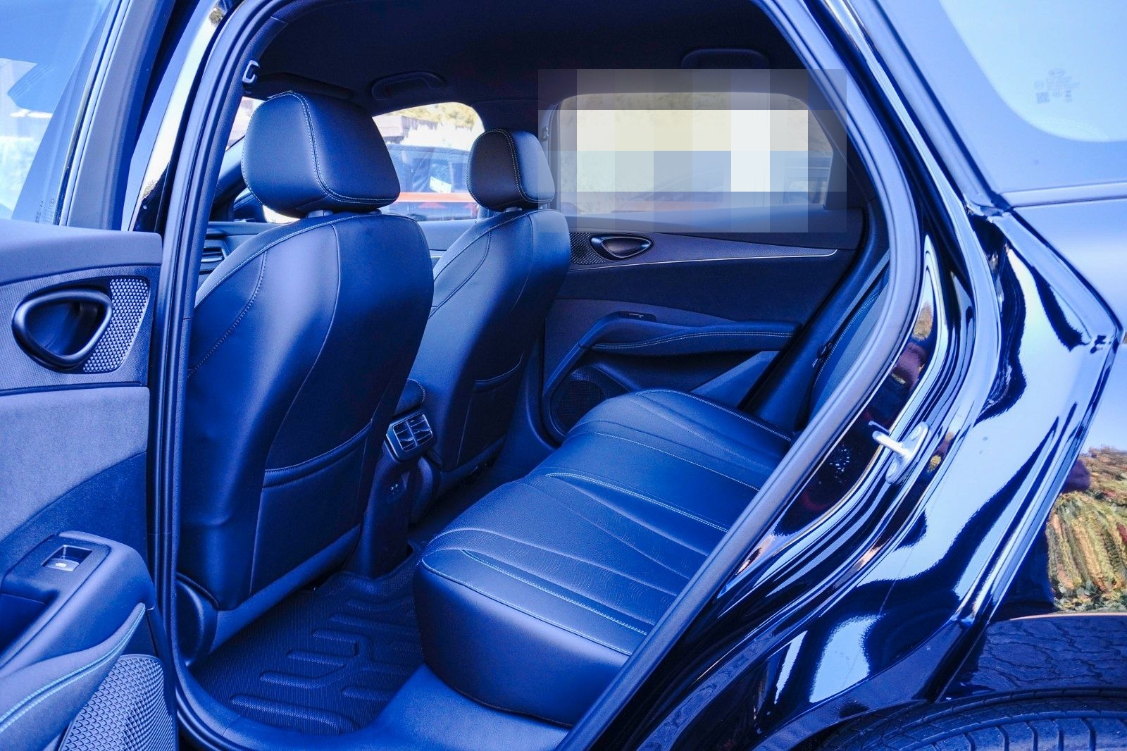 BYD SEAL 6 Touring DM-i Boost foto 8