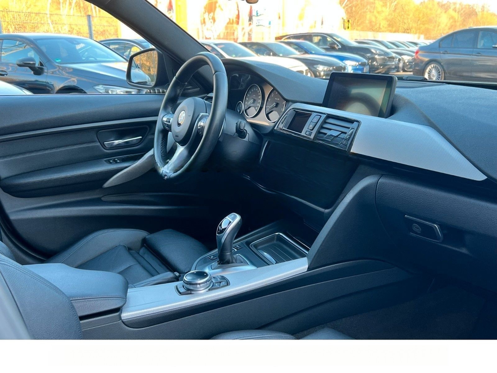 BMW 335i M Performance*Head up*H&K*SHZ*19" foto 26