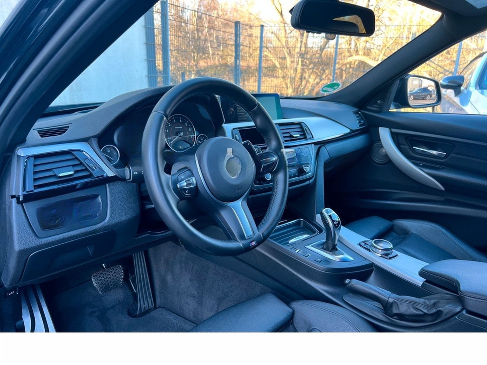 BMW 335i M Performance*Head up*H&K*SHZ*19" foto 29