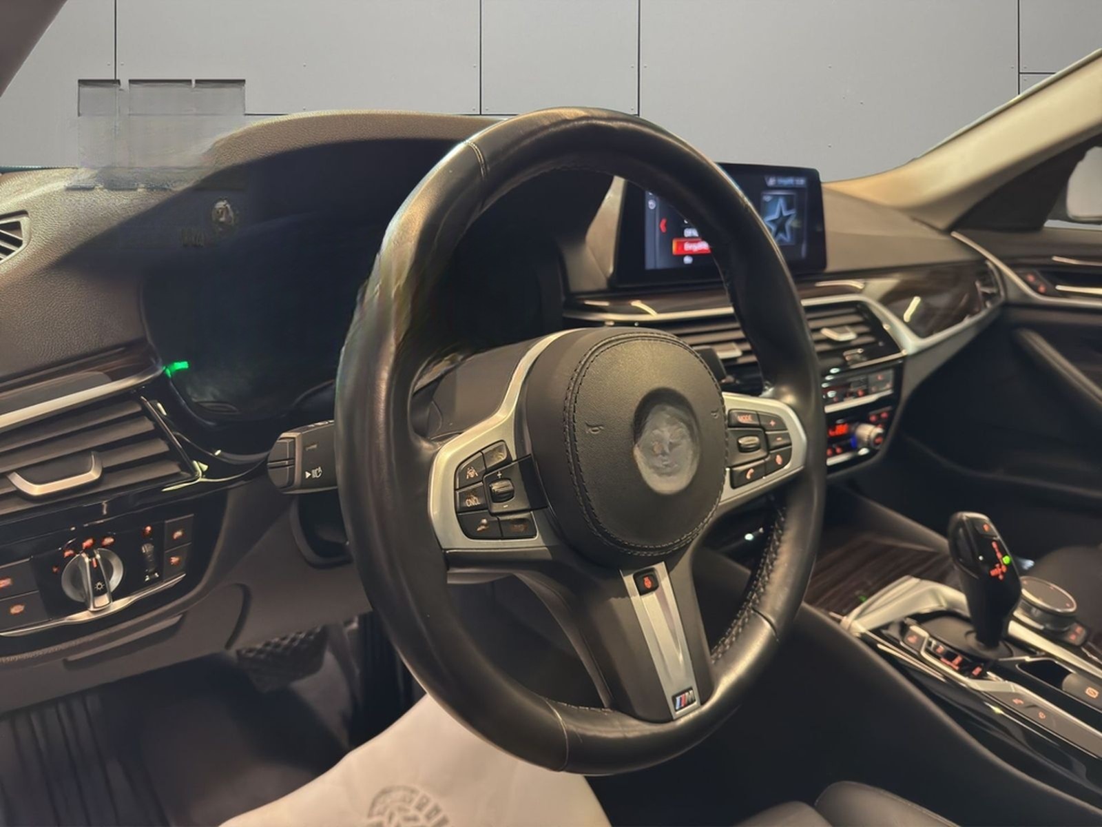 BMW 530 i 1 Hand*Assist+*LED*Softcl. foto 10