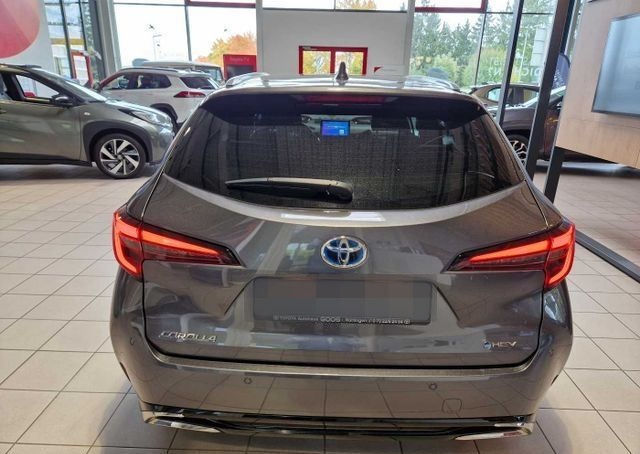 Toyota Corolla Touring Sports Hybrid 2.0 Team D AHK Nav foto 4