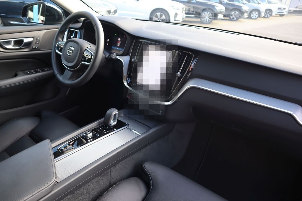 Volvo V60 B4 D Plus Dark |LEDER|NAVI| foto 13
