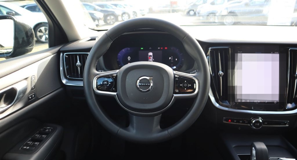 Volvo V60 B4 D Plus Dark |LEDER|NAVI| foto 18