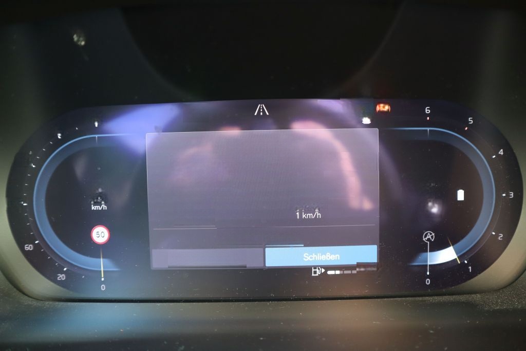 Volvo V60 B4 D Plus Dark |LEDER|NAVI| foto 20