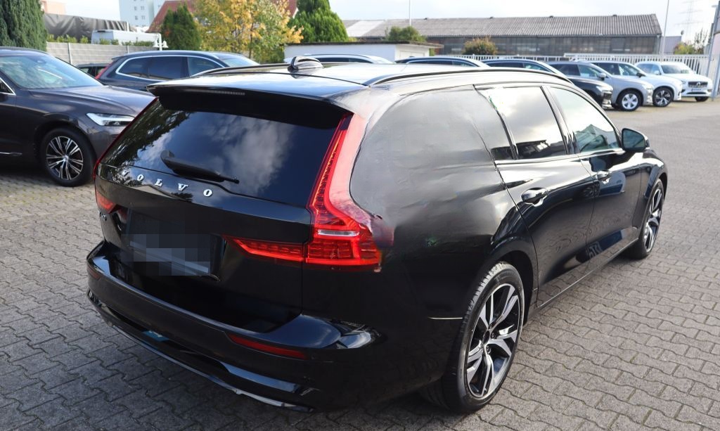 Volvo V60 B4 D Plus Dark |LEDER|NAVI| foto 7