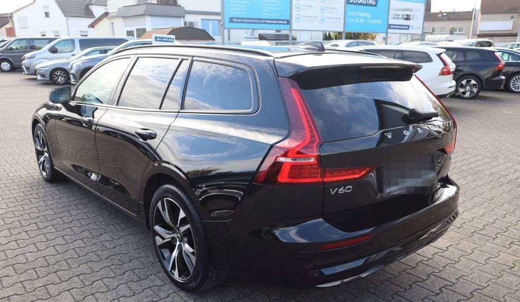 Volvo V60 B4 D Plus Dark |LEDER|NAVI| foto 9