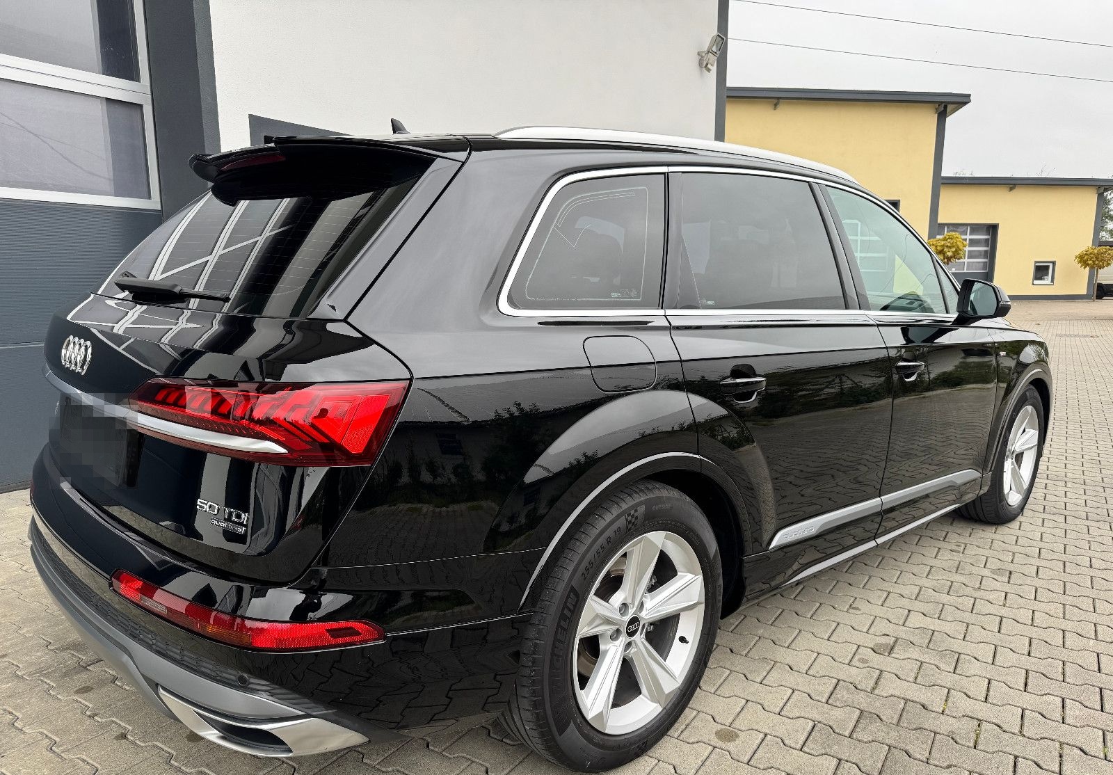 Audi Q7 50 TDI quattro S-LINE/MATRIX/LUFT/KEYLESS/DAB foto 5