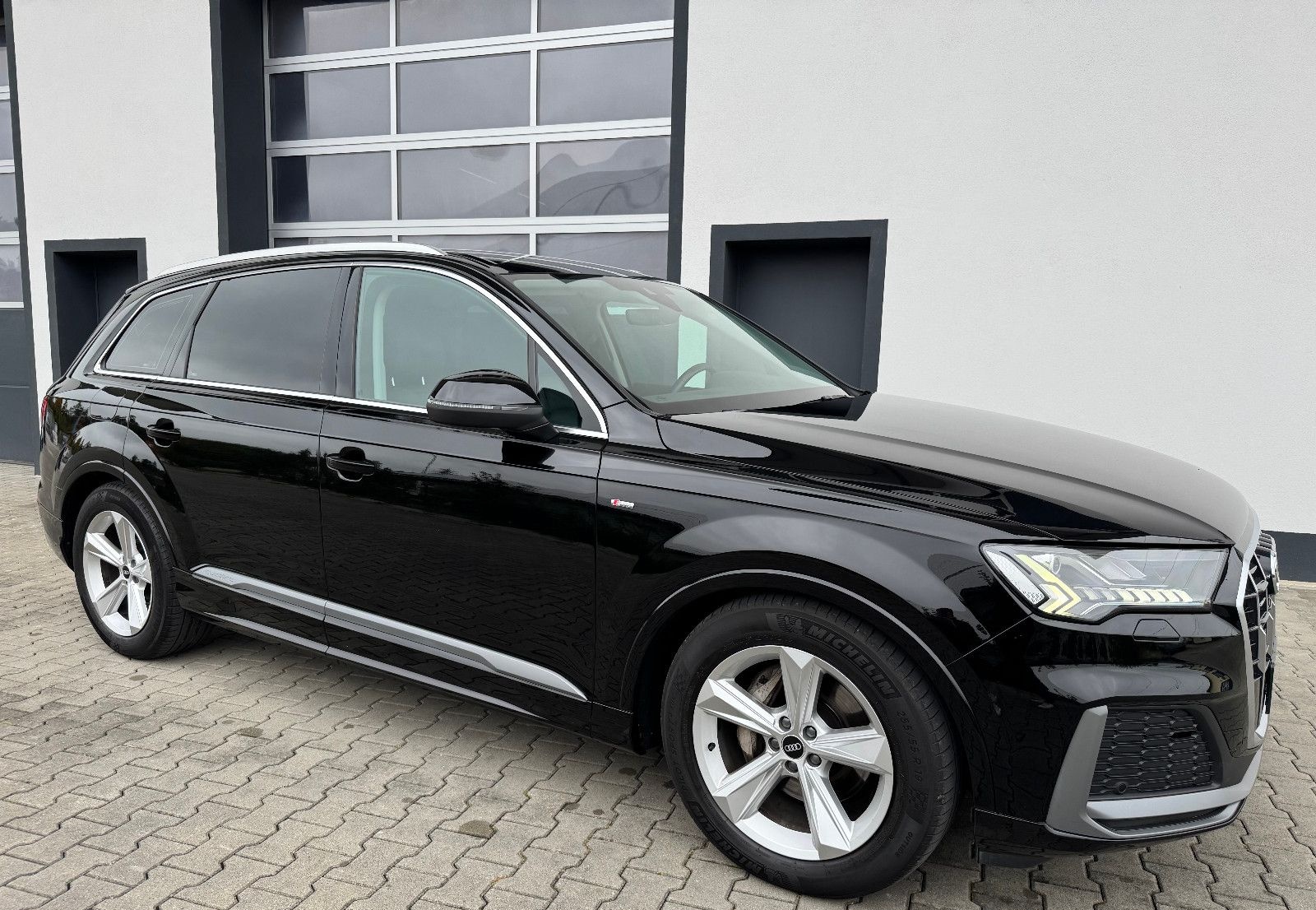 Audi Q7 50 TDI quattro S-LINE/MATRIX/LUFT/KEYLESS/DAB foto 6