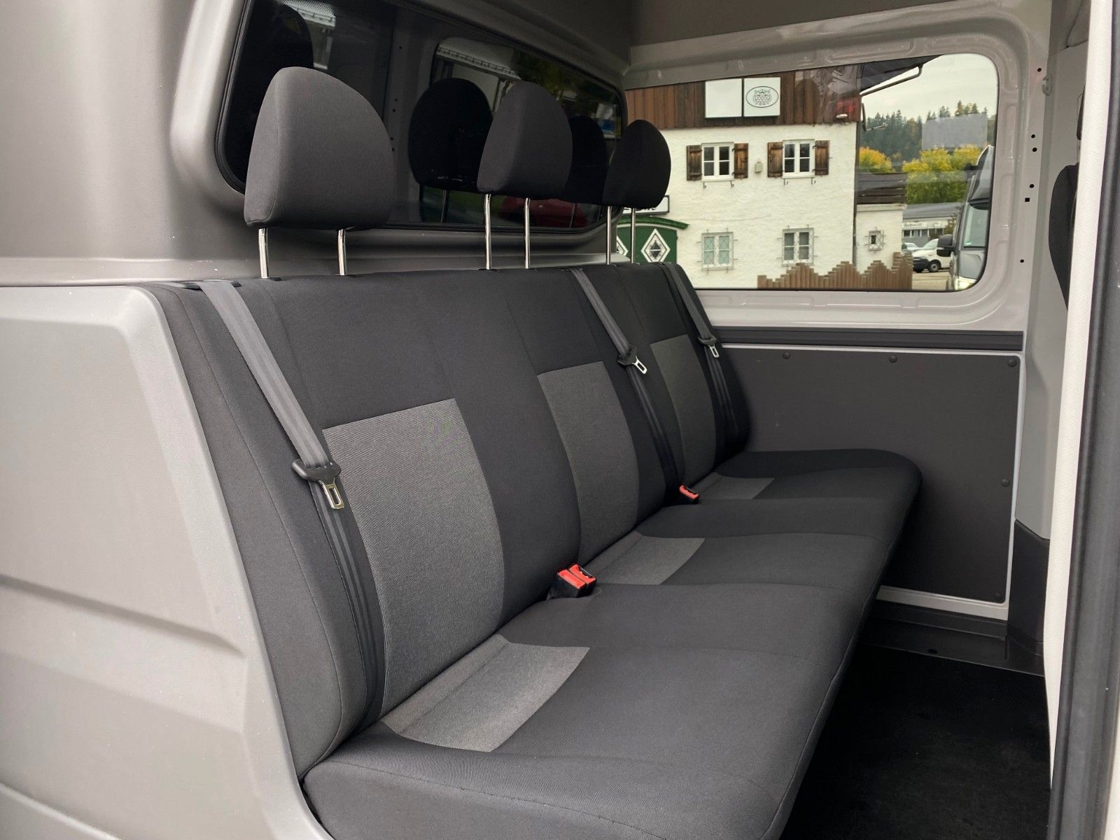 Volkswagen Crafter Kasten EcoProfi 2,0l TDI 103kW foto 14