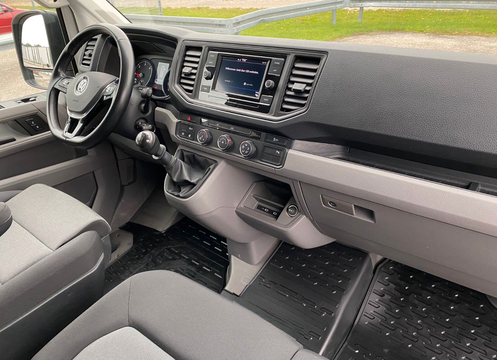 Volkswagen Crafter Kasten EcoProfi 2,0l TDI 103kW foto 8