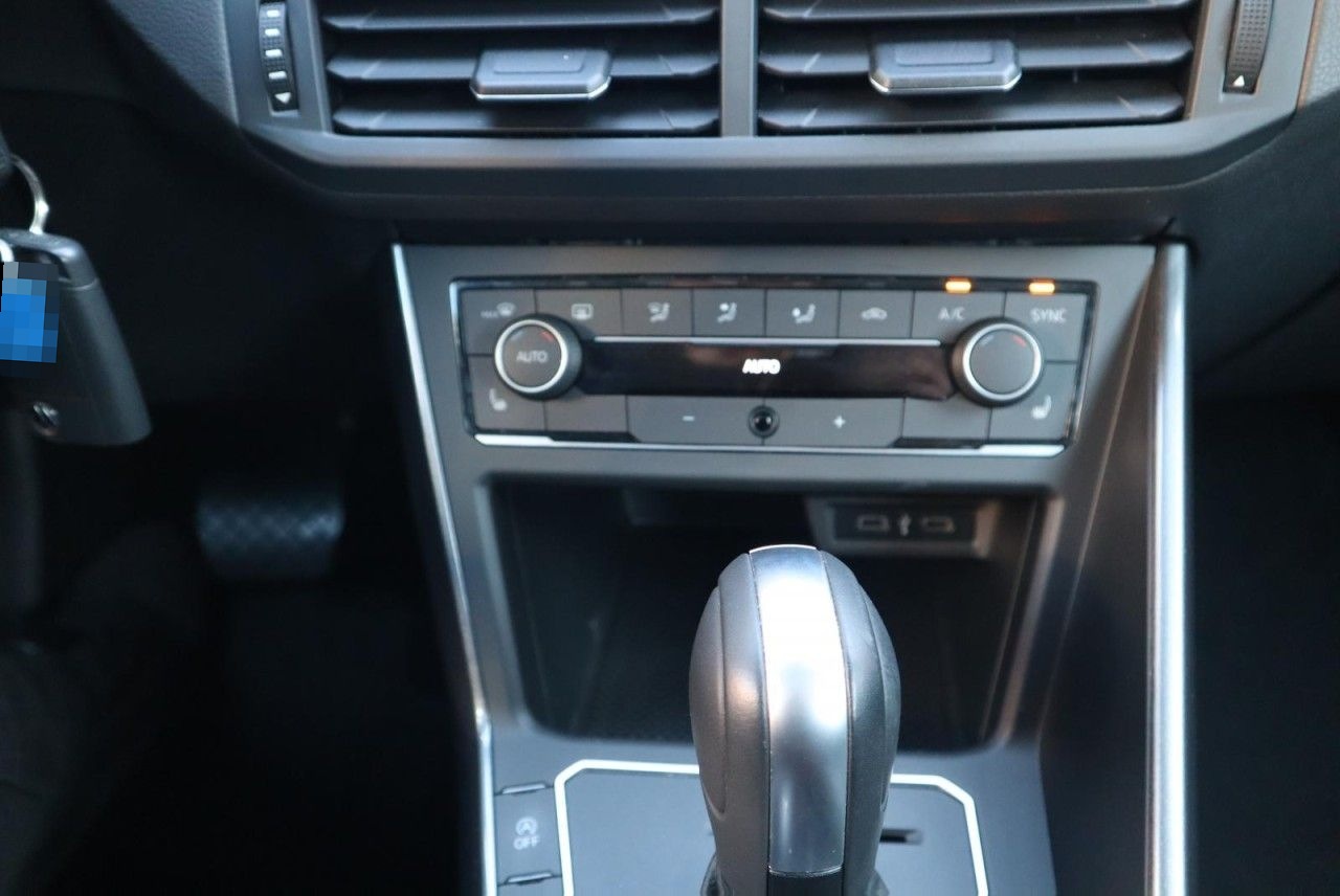 Volkswagen Polo 1,0 TSI Highline Klima Rückfahrkamera foto 15