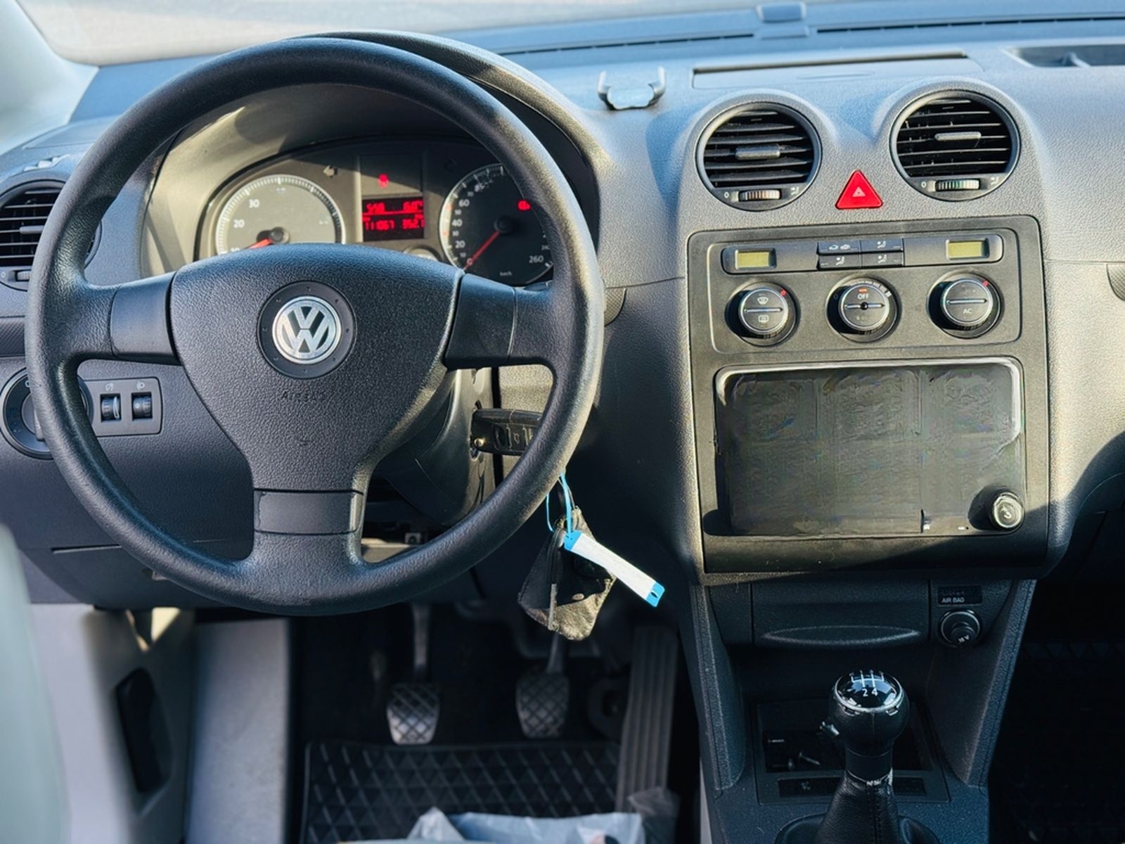 Volkswagen Caddy Maxi-Behindertengerecht-Rampe foto 14
