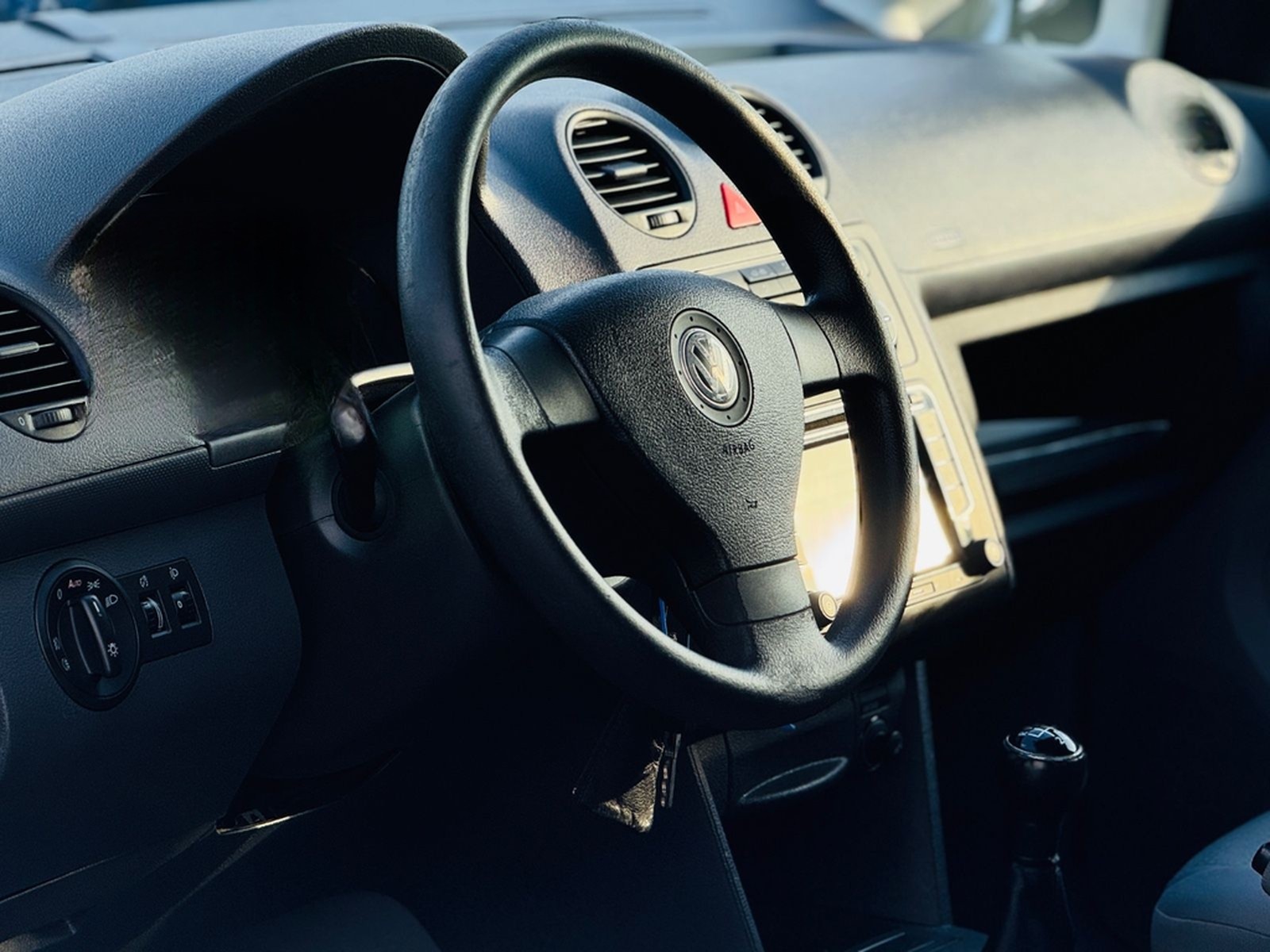 Volkswagen Caddy Maxi-Behindertengerecht-Rampe foto 15