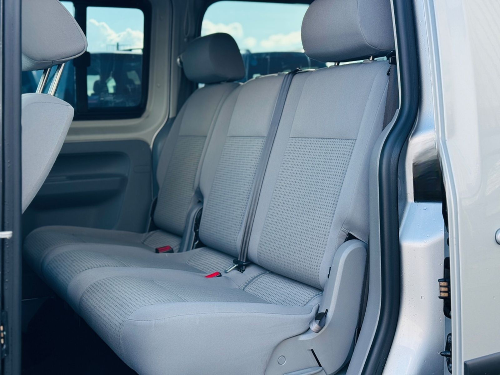 Volkswagen Caddy Maxi-Behindertengerecht-Rampe foto 19