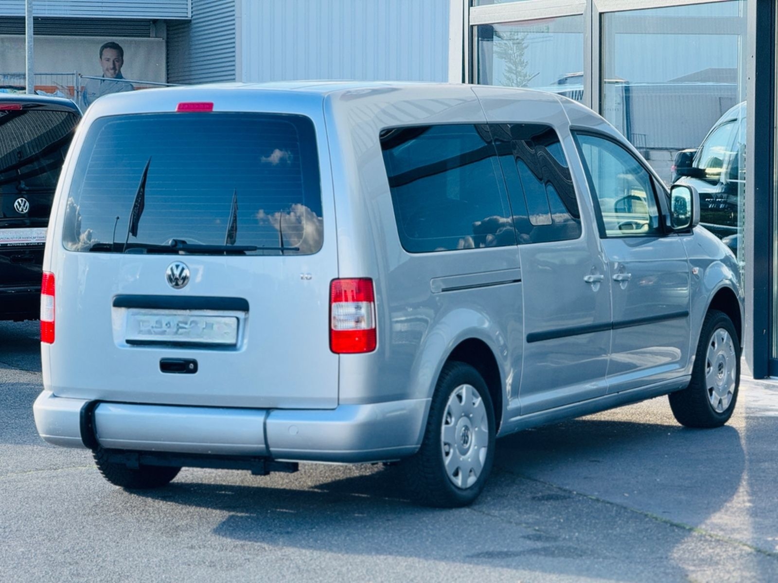 Volkswagen Caddy Maxi-Behindertengerecht-Rampe foto 5