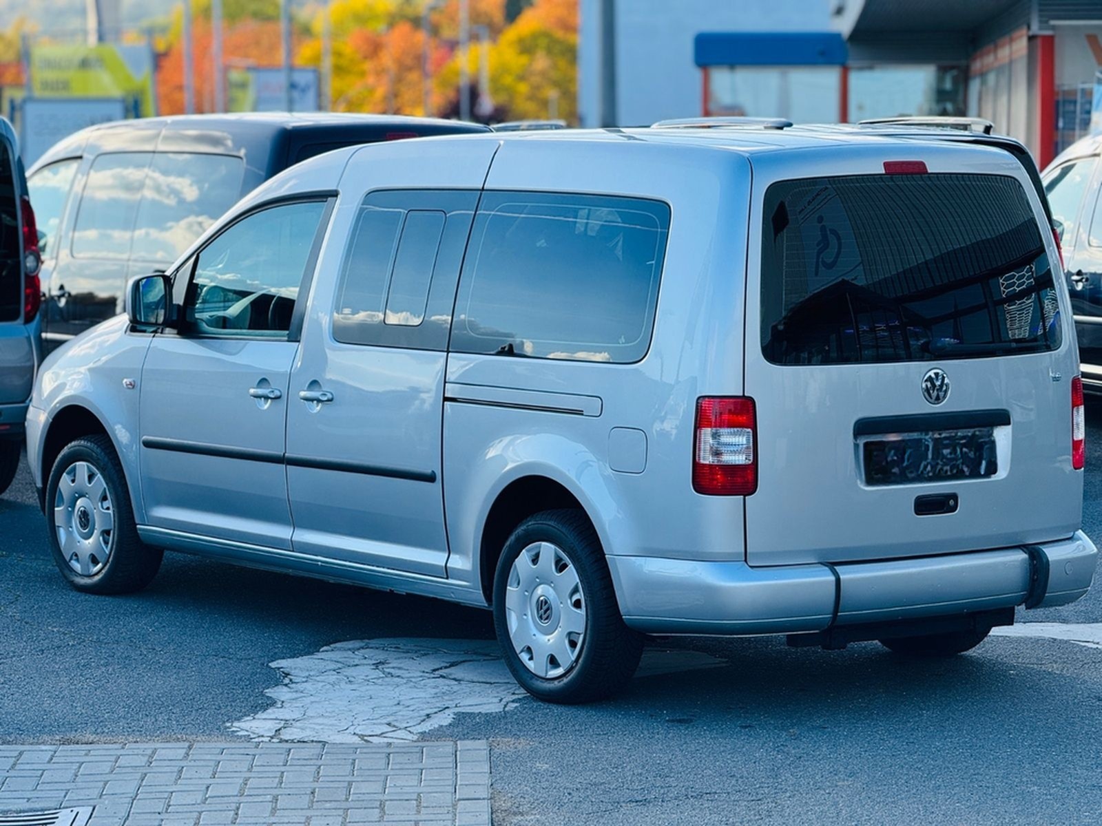Volkswagen Caddy Maxi-Behindertengerecht-Rampe foto 7