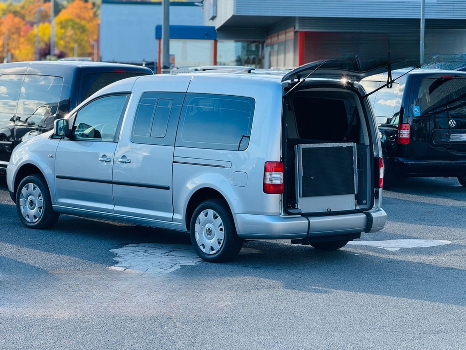 Volkswagen Caddy Maxi-Behindertengerecht-Rampe foto 8