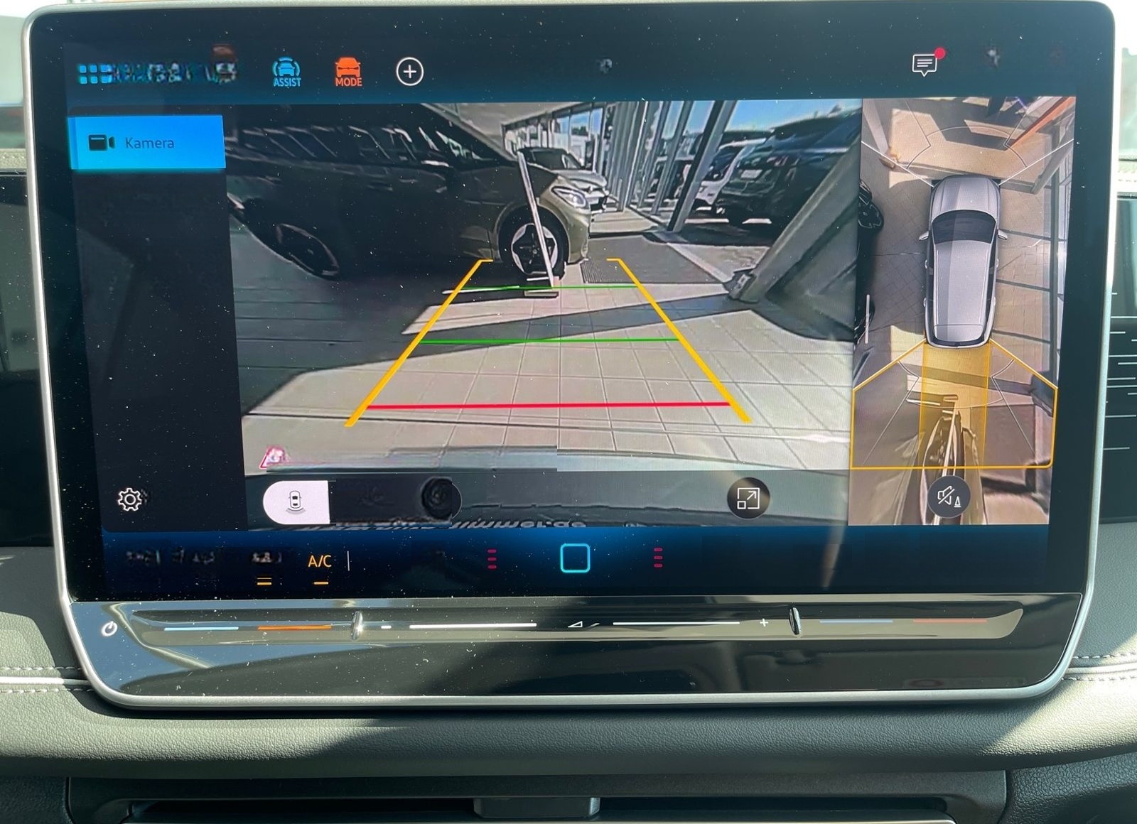 Volkswagen Tiguan 1.5 eTSI DSG Elegance+NAVI+AHK+PANO+IQ.LI foto 13