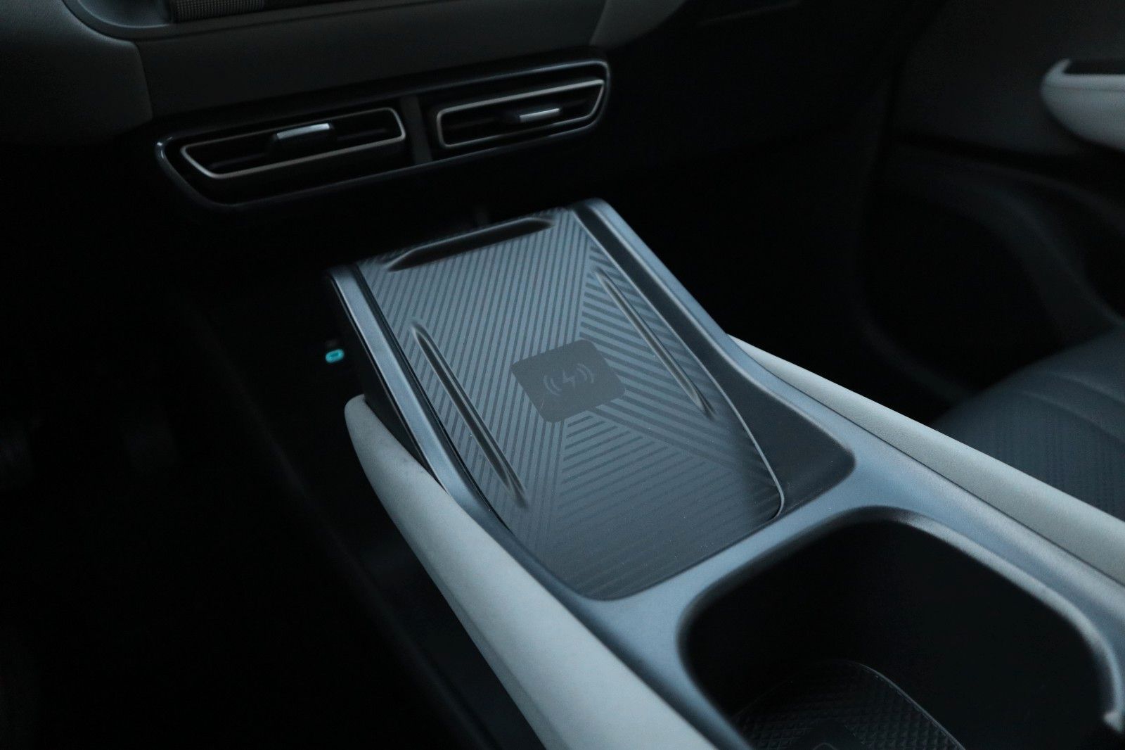 BYD DOLPHIN SURF Comfort 43kWh *Bestellfahrzeug* foto 25