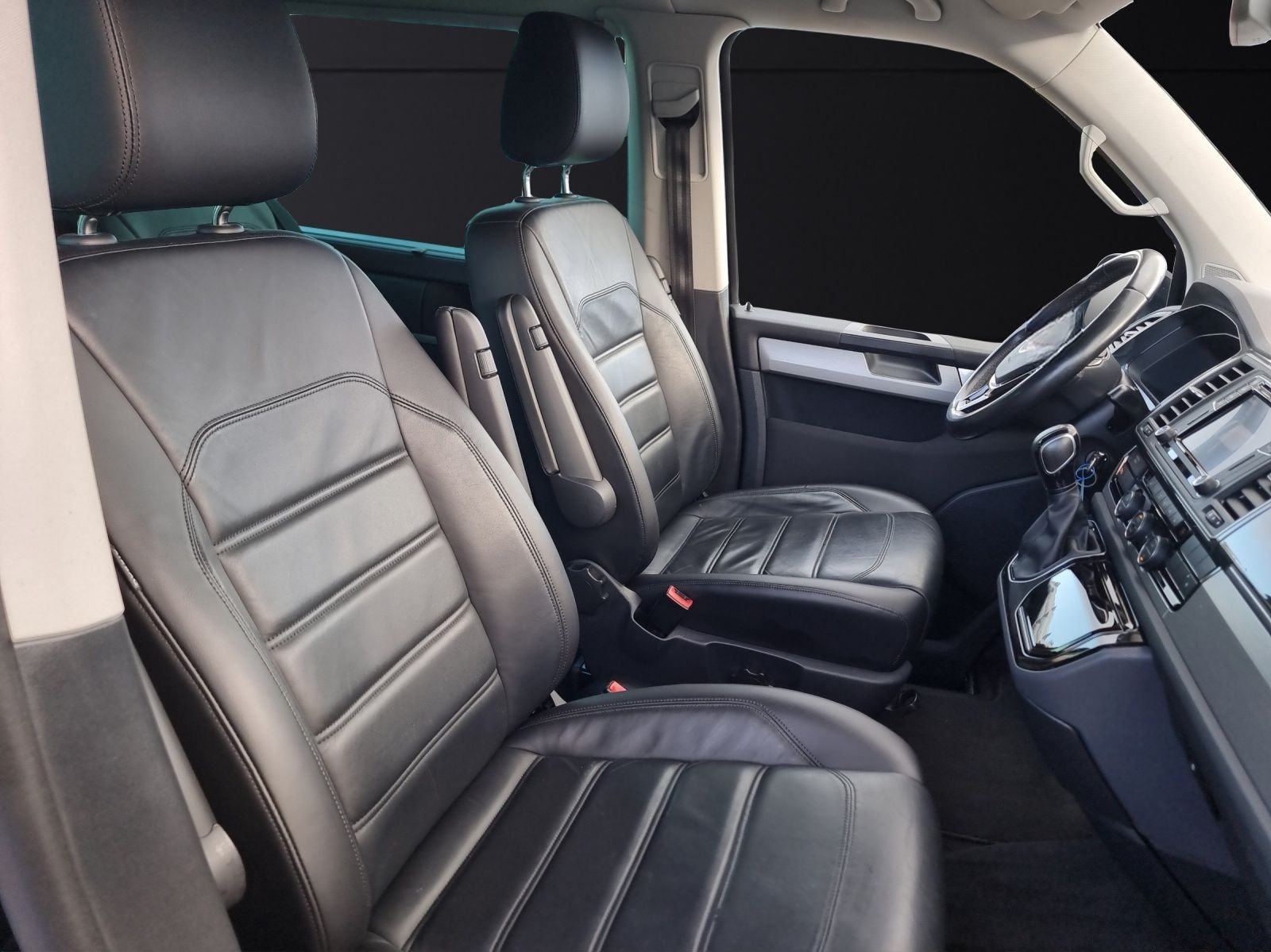 Volkswagen T6 Multivan TDI DSG Comfortline LEDER STH 7-SITZ foto 12