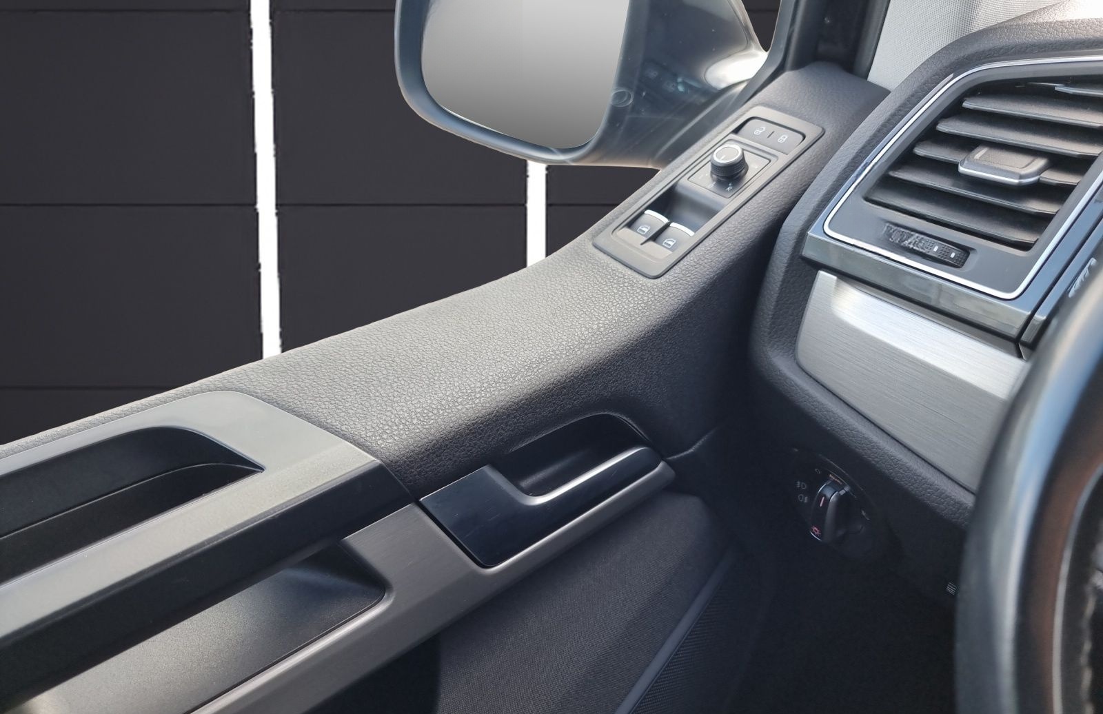 Volkswagen T6 Multivan TDI DSG Comfortline LEDER STH 7-SITZ foto 19