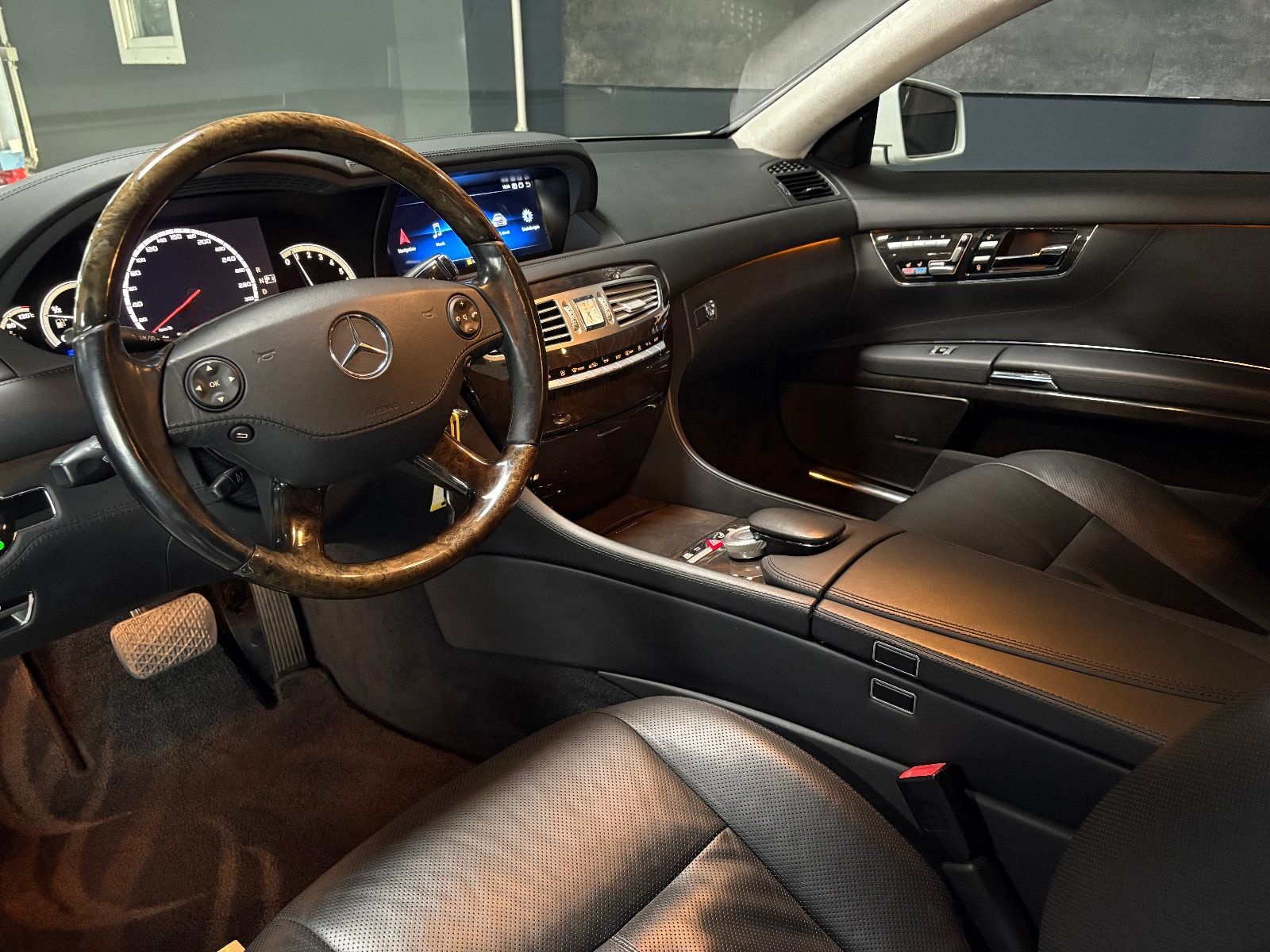 Mercedes-Benz CL 500 AMG-PAKET/AMG-FELGEN/ALCANTARA foto 18