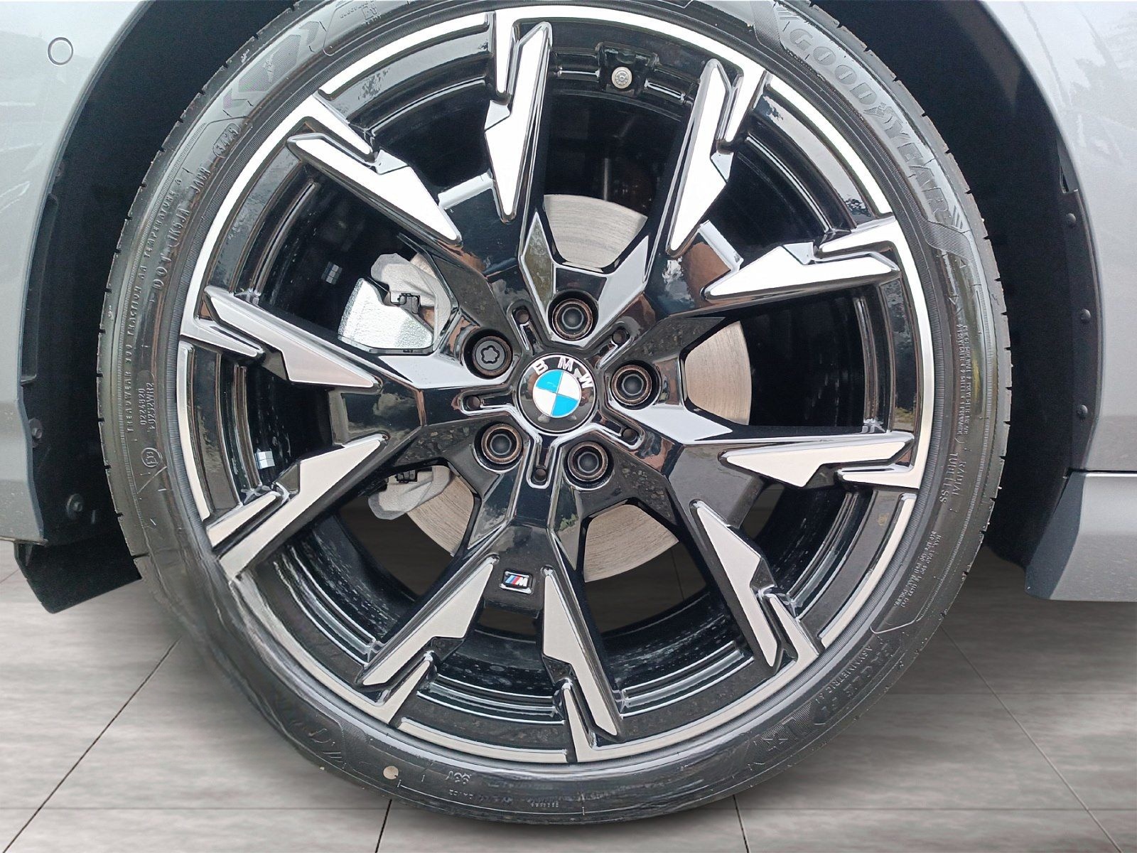 BMW 120 M Sport 19" HUD SHZ Iconic Glow foto 6