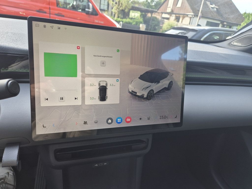 Lynk&Co 02 More PDC SHZ KAMERA NAVI W-LAN ACC PANO foto 19