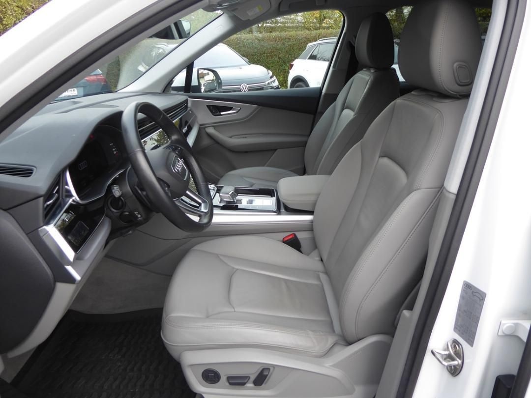 Audi Q7 3.0 TDI quattro *MMI touch*Kamera* foto 4