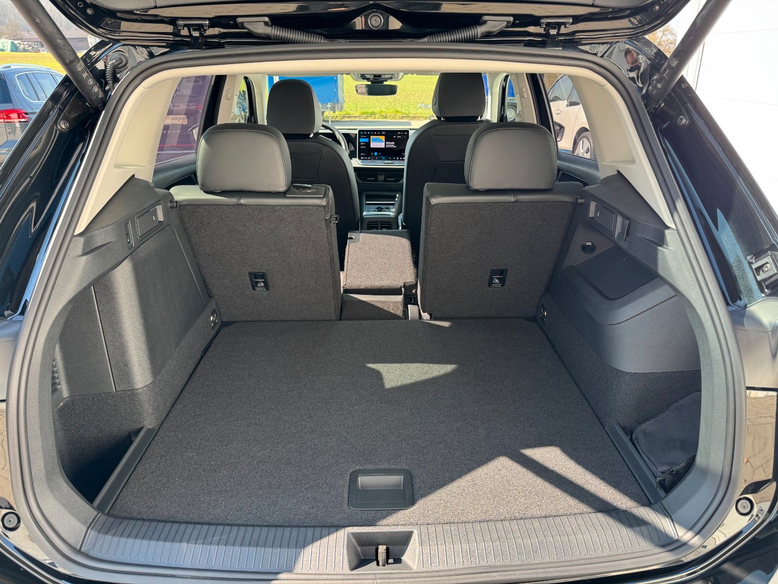 Volkswagen Tiguan Life 1.5 eHybrid PANO+AHK+EasyOpen! foto 25