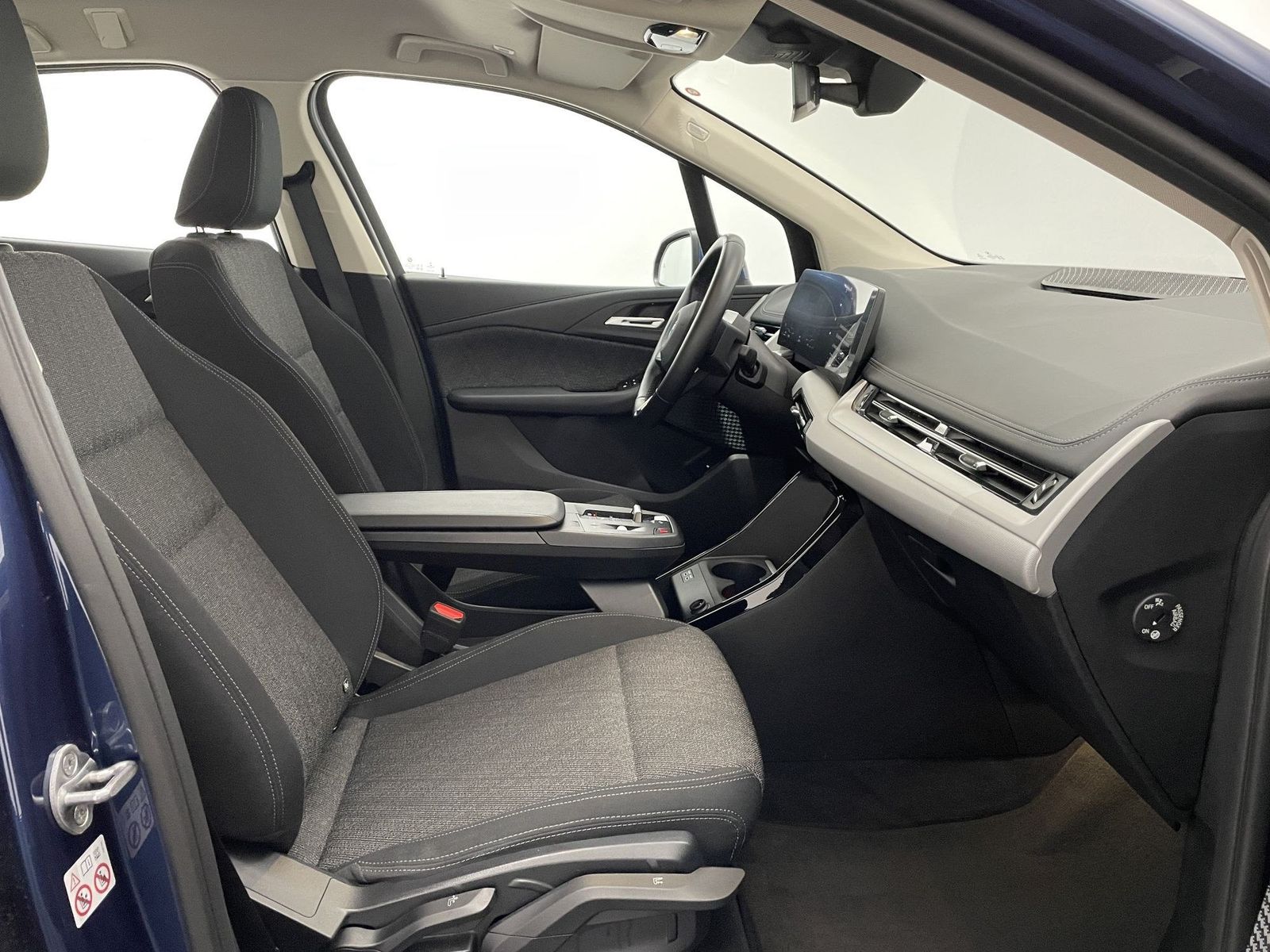 BMW 220i Active Tourer NAVI AHK RFK LED DAB SHZ PDC  foto 12