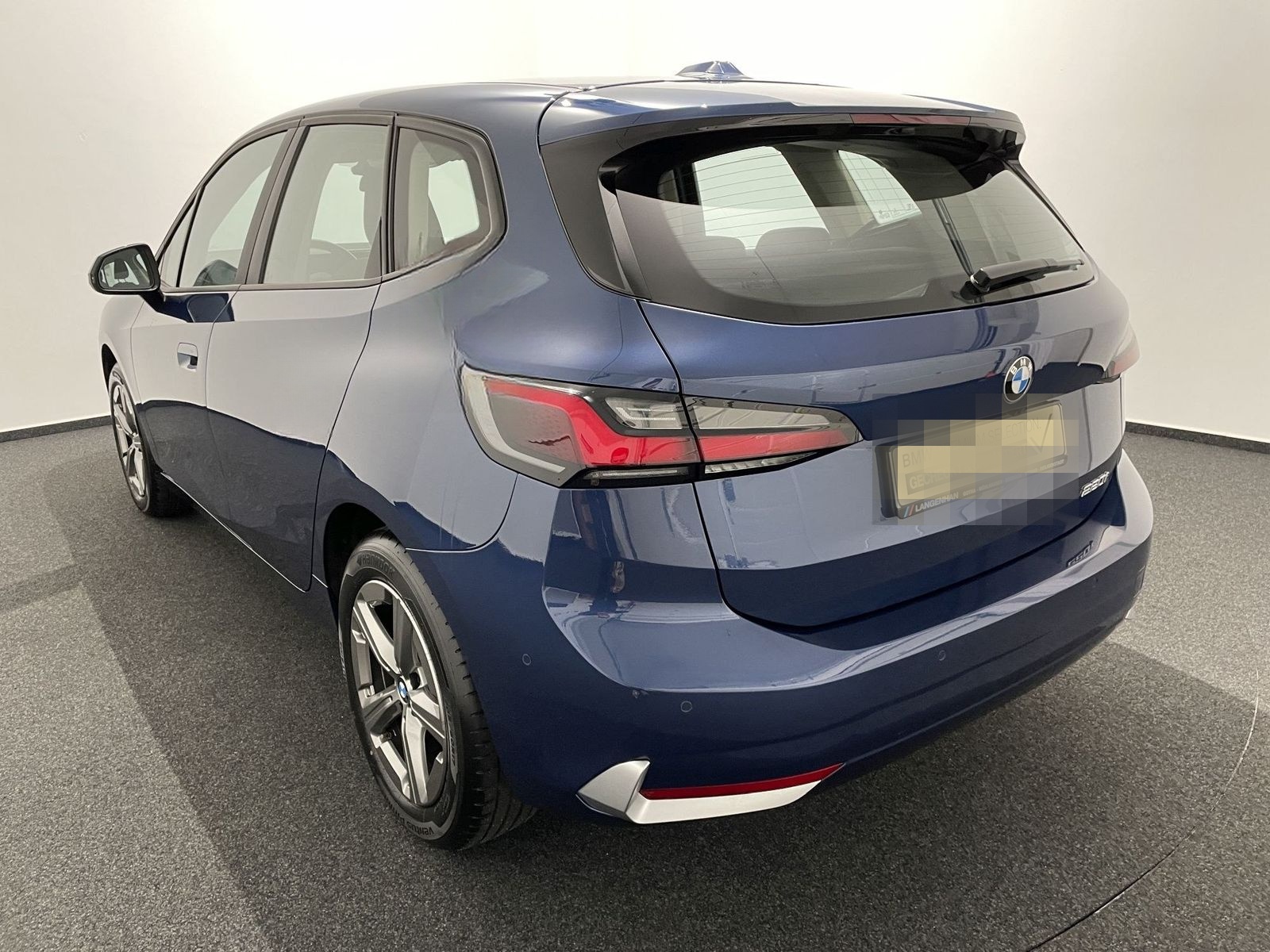 BMW 220i Active Tourer NAVI AHK RFK LED DAB SHZ PDC  foto 7