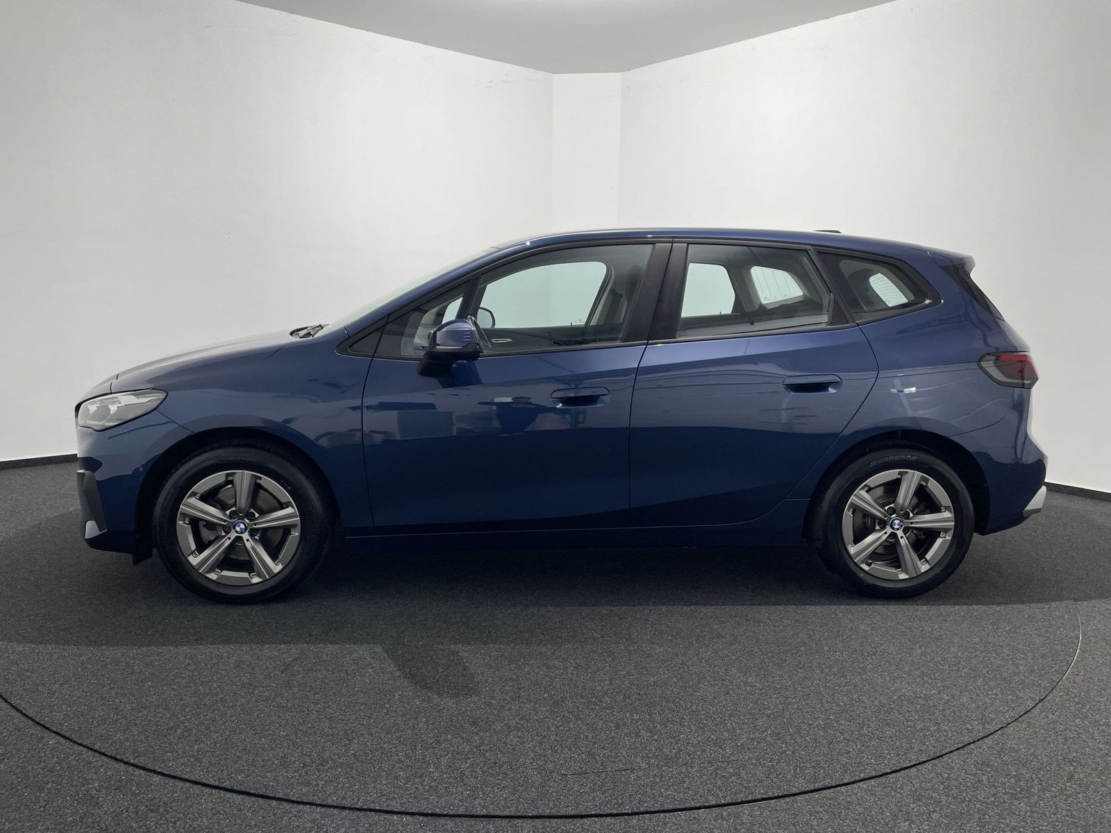BMW 220i Active Tourer NAVI AHK RFK LED DAB SHZ PDC  foto 8