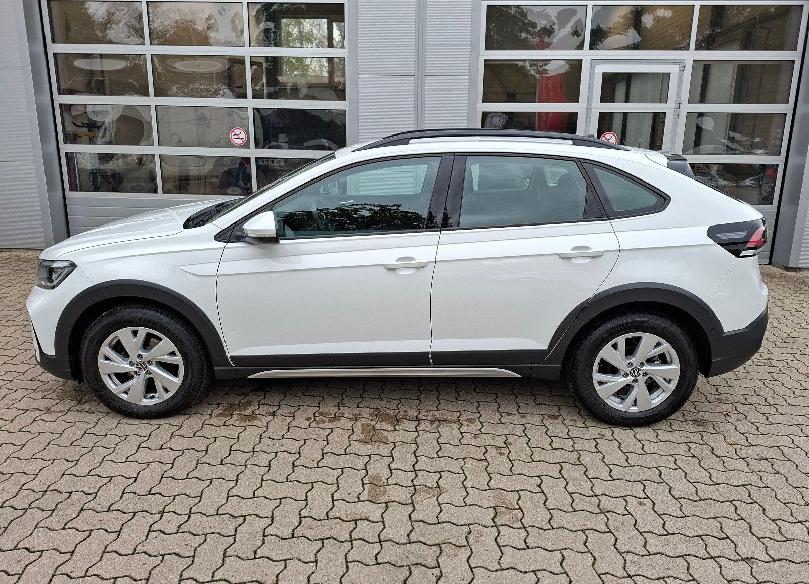 Volkswagen Taigo 1.0 TSI DSG Life foto 3