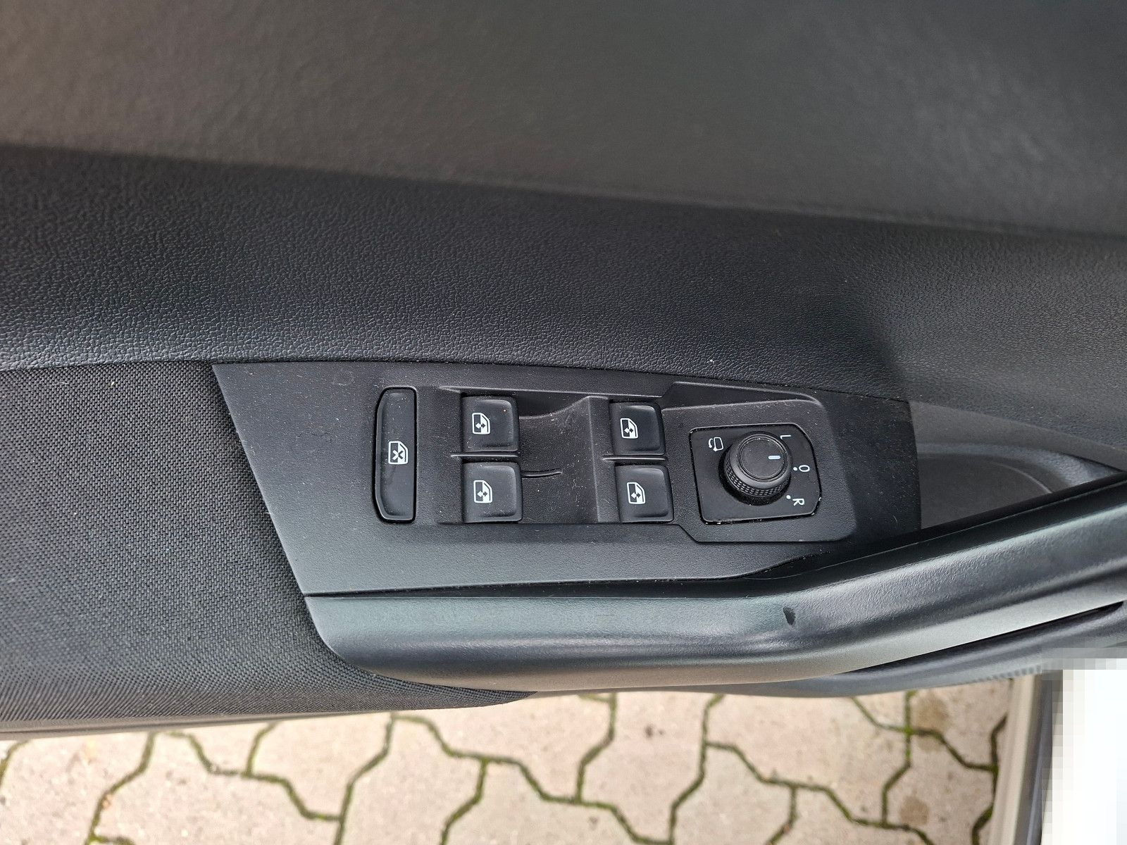 Volkswagen Taigo 1.0 TSI DSG Life foto 10