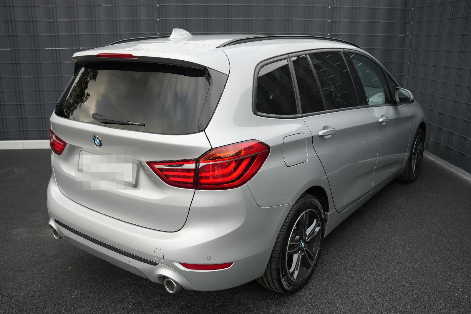 BMW 218d Gran Tourer Sport Line*DAB*LED*NAVI*1HD* foto 4